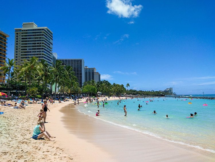 Postcards from Hawaii Travel Lifestyle Blog Gabriella Wisdom How to plan a round the world trip RTW trip planning Round The World Trip itinerary
