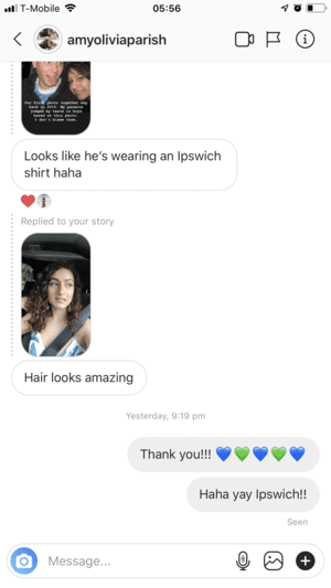 Curlyhairchat