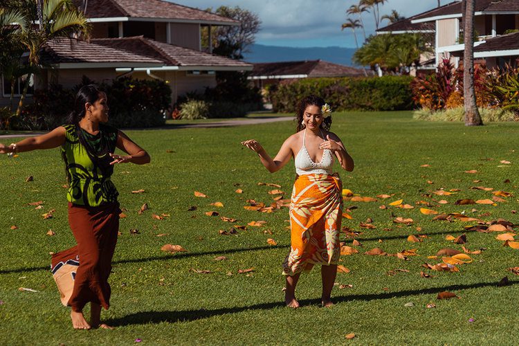 HulaDancingMauiHawaiitodo