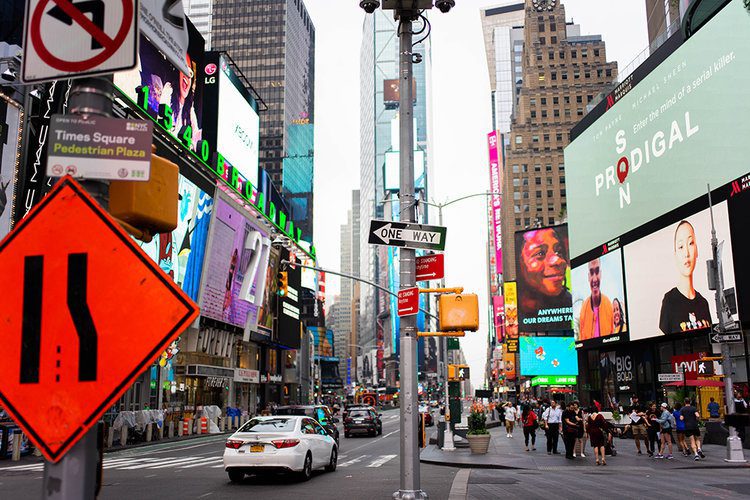 PostcardsfromHawaiiNYCNewYorkCityItineraryTimesSquare 1