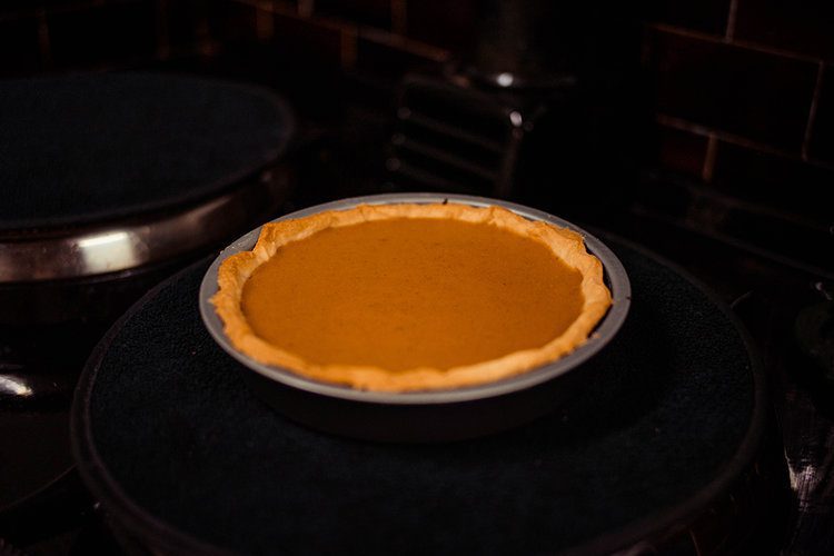 PFHPostcardsfromHawaiiPumpkinPieRecipeFoodandDrinkThanksgivingBakingHalloweenUSAAmerica 2 2