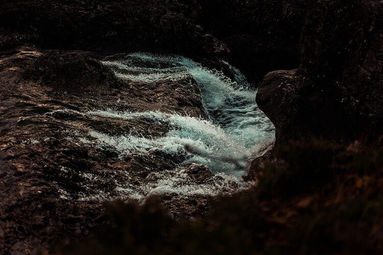 PFHPostcardsfromHawaiiScotlandIsleofSkyeFairyPools