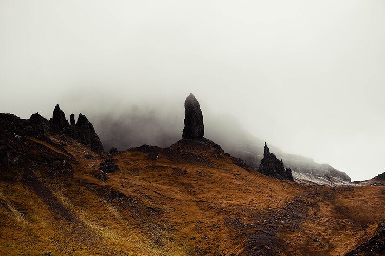 PFHPostcardsfromHawaiiScotlandIsleofSkyeOldManofStorr