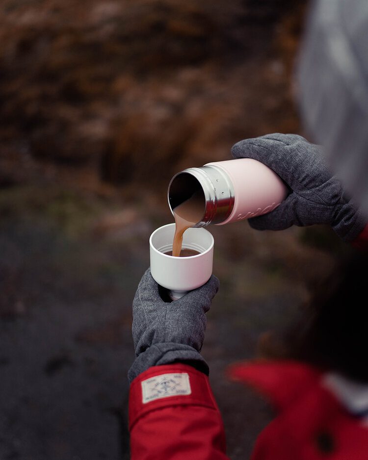 PFHPostcardsfromHawaiiReusableCoffeeCupDopperWaterBottleScotland