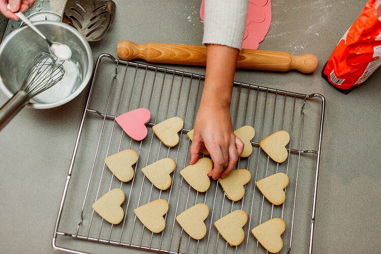 PostcardsfromHawaiiVeganSugarCookieRecipeValentinesDay 4