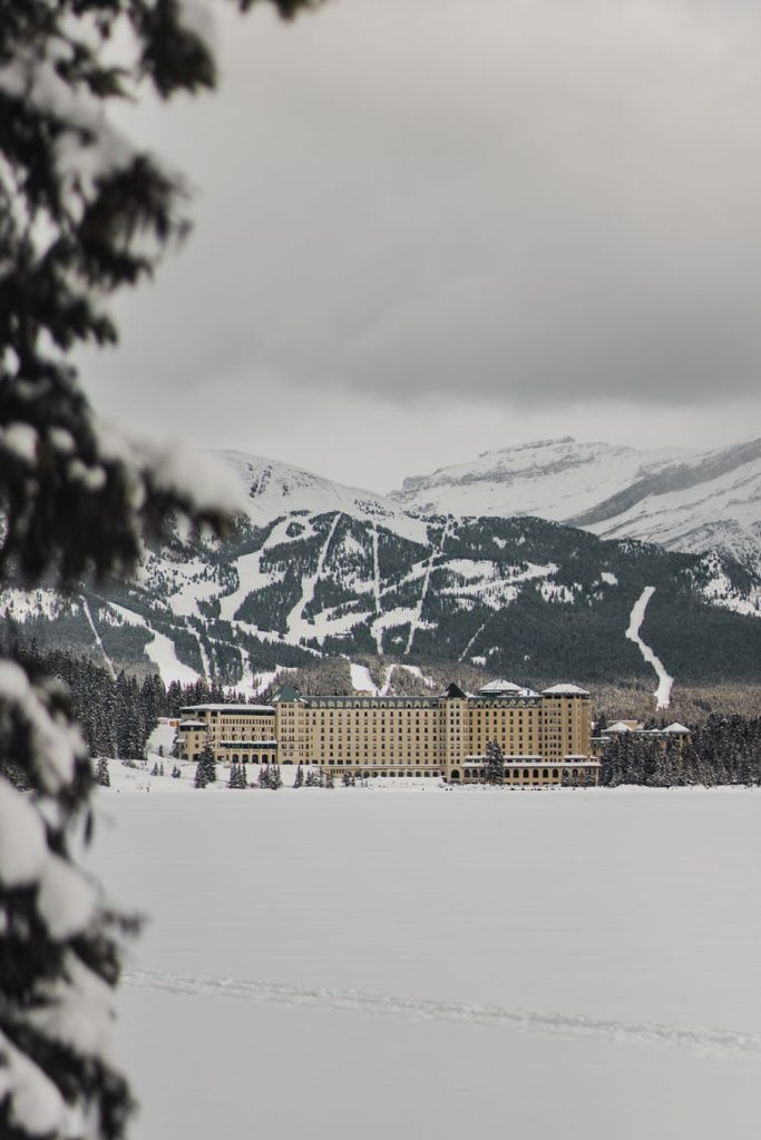 Cross-Country Skiing - Fairmont Chateau Lake Louise luxury Hotel